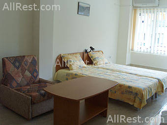 Hotel Holiday 9